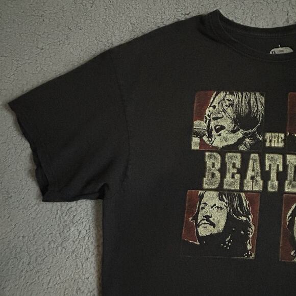 The Beatles T Shirt Adult Size 2XL Black Band Short Sleeve Graphic T Apple Corp - Picture 3 of 11